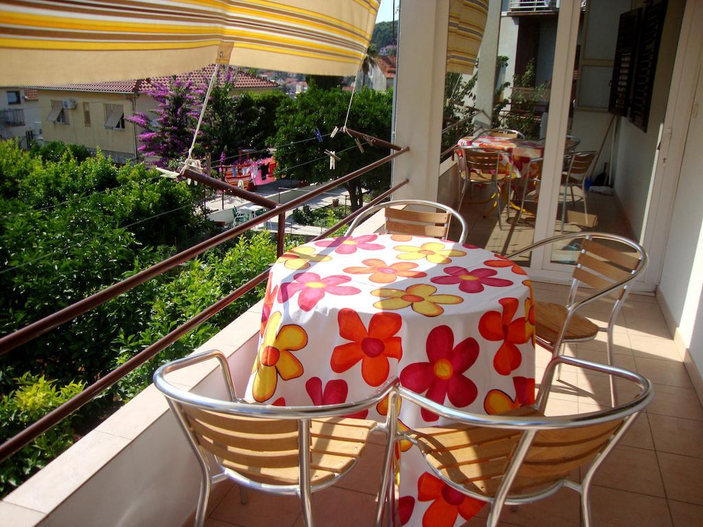 Apartments Rubinic Jelsa  Room photo